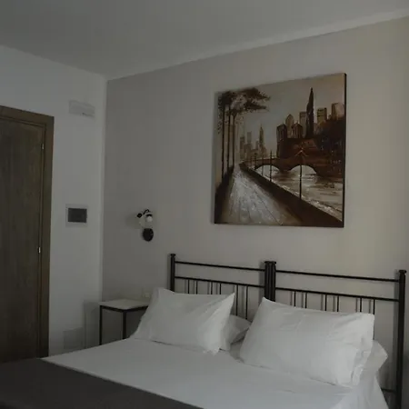 Depan Dance Affittacamere 3*