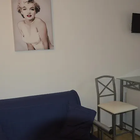 Gasthuis Depan Dance